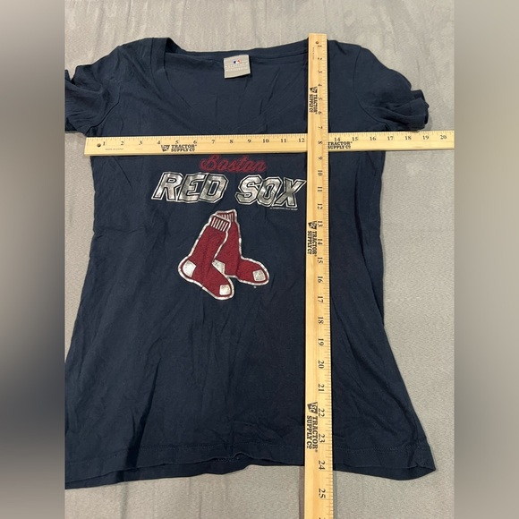 Boston Red Sox MLB Genuine Merchandise Apparel Ladies Navy Blue TShirt - Picture 8 of 8